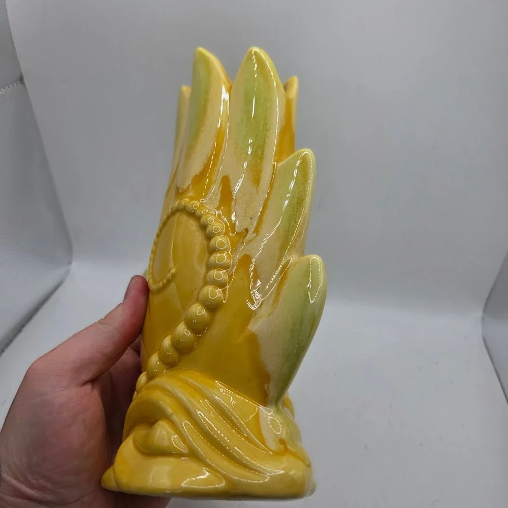 Vintage Royal Haeger Yellow Leaf Vase MCM Sculptural Art Pottery USA Large